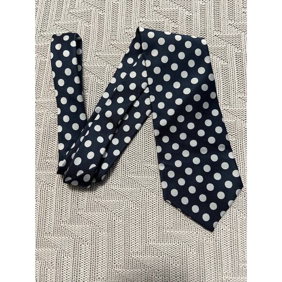 Vintage Burberrys navy polka dot silk tie - Picture 1 of 5